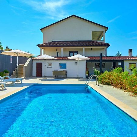 Holiday House Emma Burići Екстериор снимка