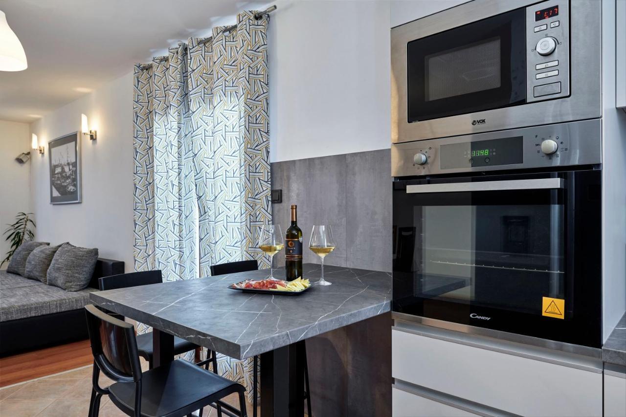 Holiday House Emma Burići Екстериор снимка